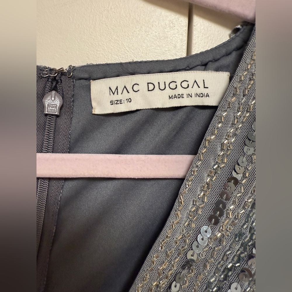 NWT |Mac Duggal 93583 Slate Blue Grey Sequined V Neck Cape Sleeve Gown Size 10 - Picture 8 of 16